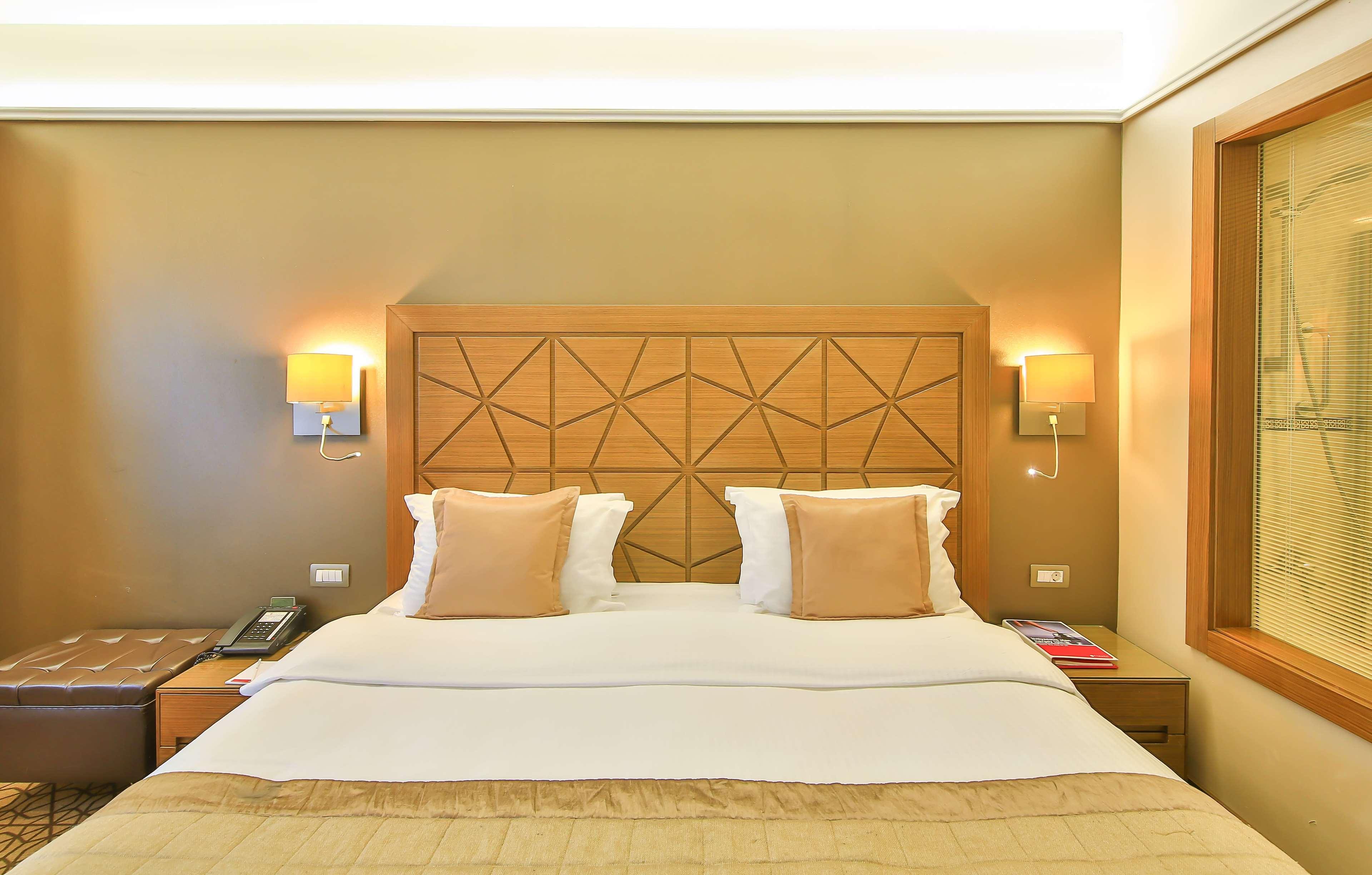 Ramada By Wyndham Taksim Отель Стамбул