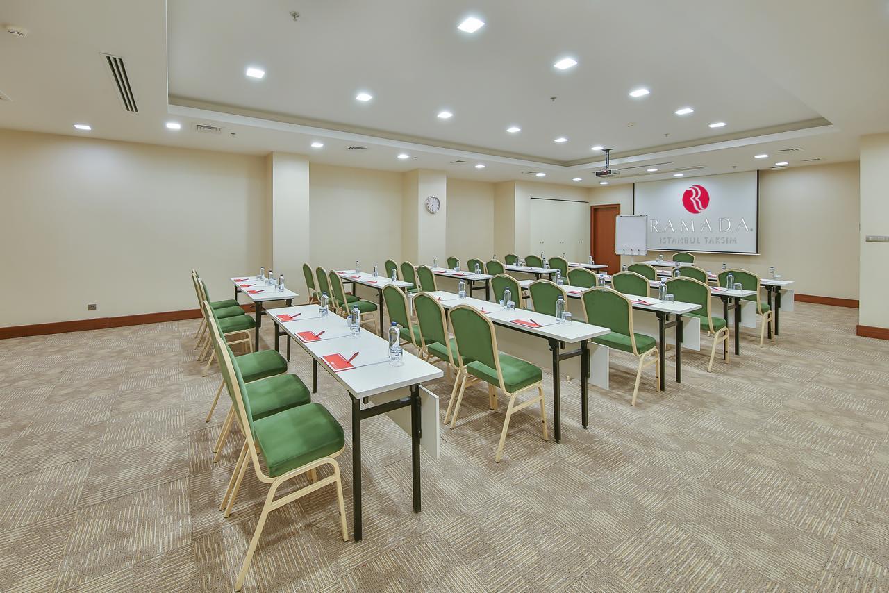 Отель Ramada By Wyndham Taksim Стамбул